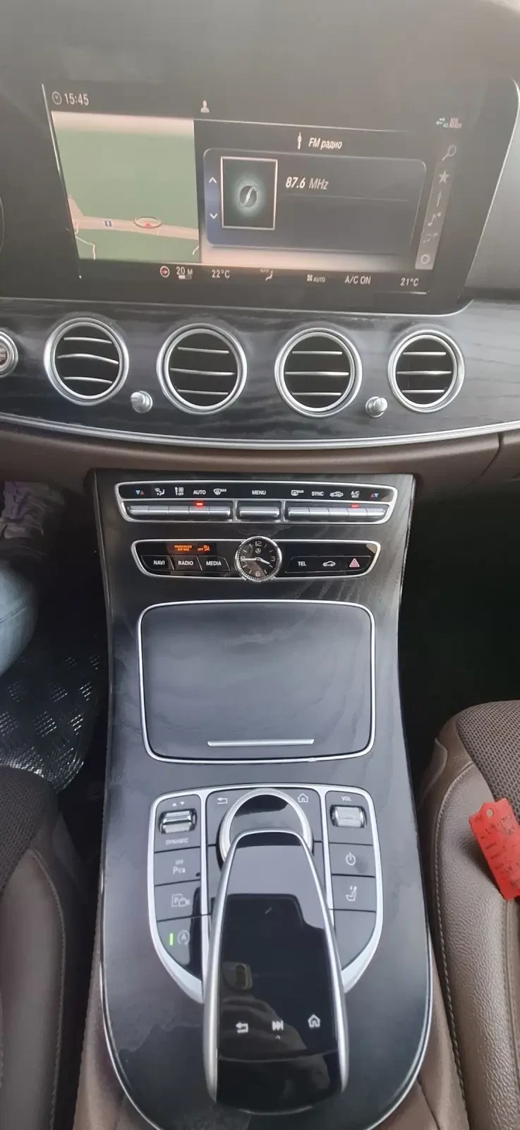 Mercedes-Benz E 220   Avangarde, 9G tronik, FULL | Mobile.bg — изображение 15