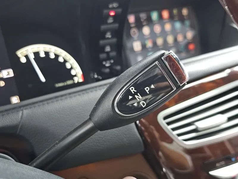 Mercedes-Benz CL  - изображение 9