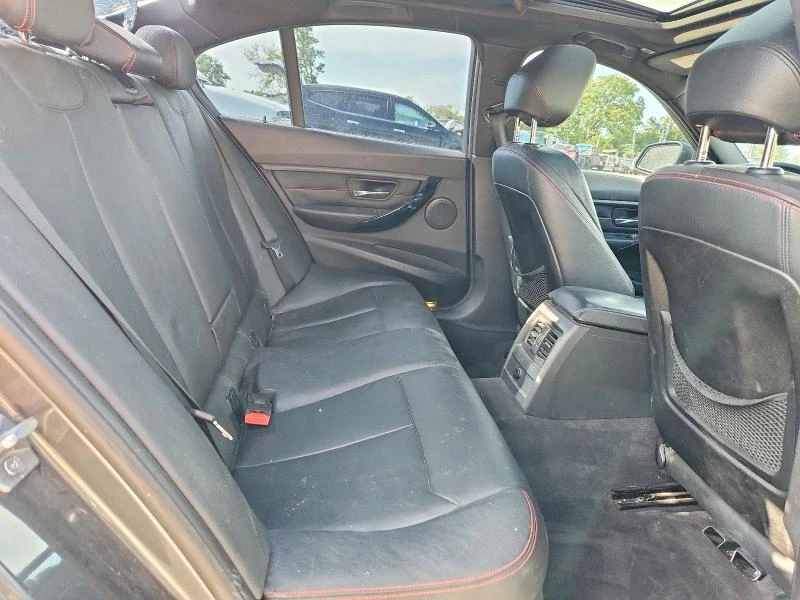 BMW 335 M PACK| HUD| ШИБИДАХ| KEYLESS, снимка 10 - Автомобили и джипове - 54867499