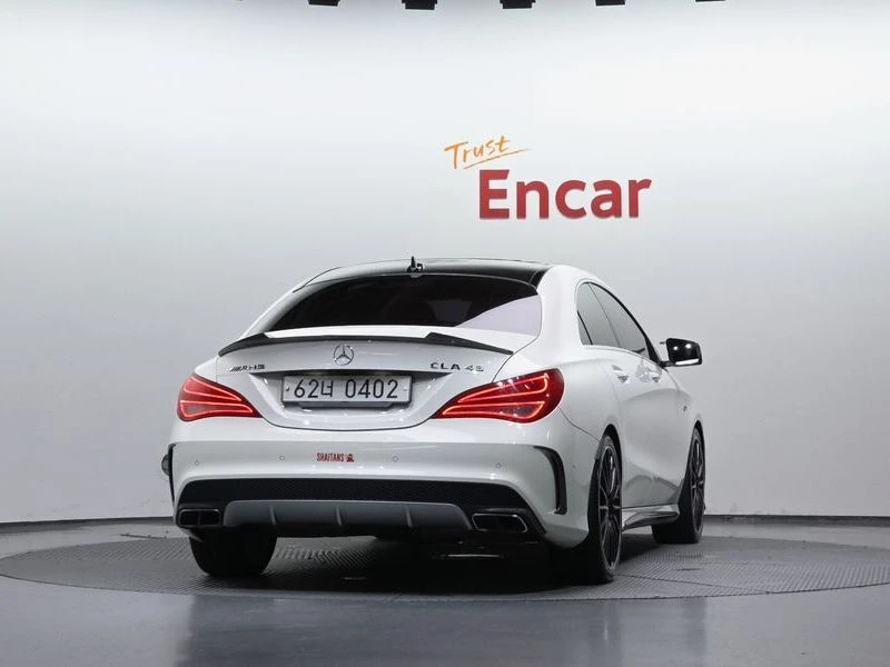Mercedes-Benz CLA CLA45 AMG 4MATIC| 355к.с.| ВКЛ.ТЕХНОТЕСТ, снимка 4 - Автомобили и джипове - 55402177