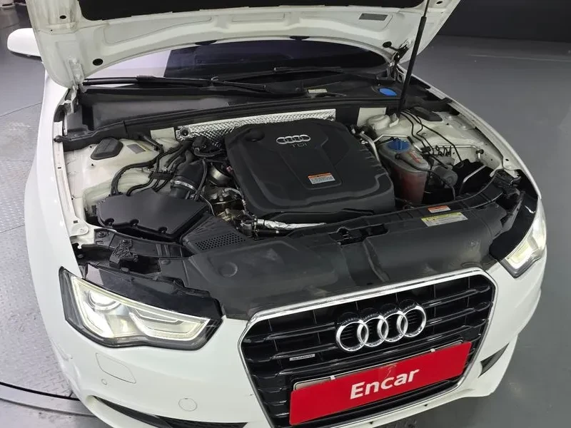 Audi A5 35 Tdi Quattro Sportback, снимка 6 - Автомобили и джипове - 55896494