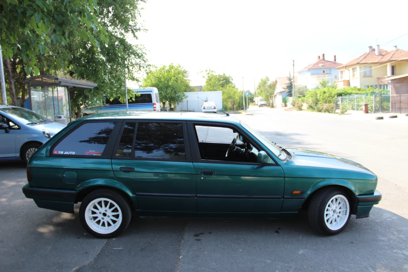 BMW 318 М40, снимка 1