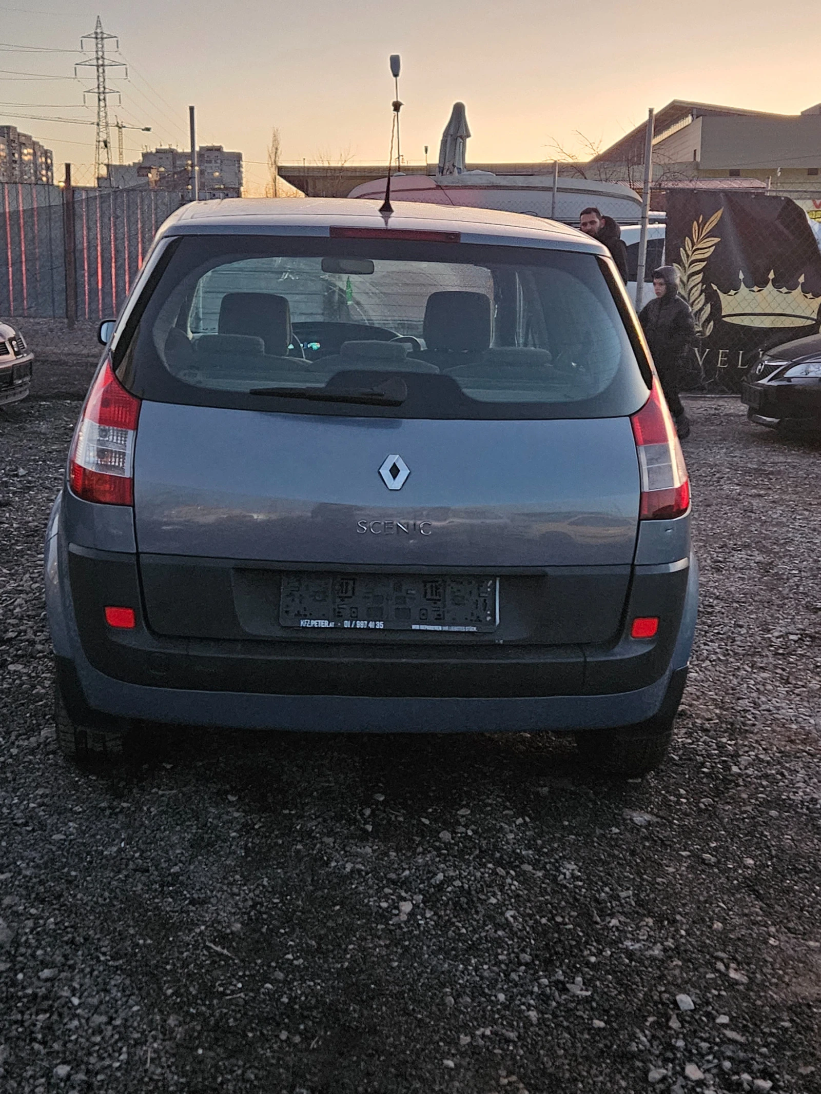 Renault Scenic 1.5 dci - изображение 6