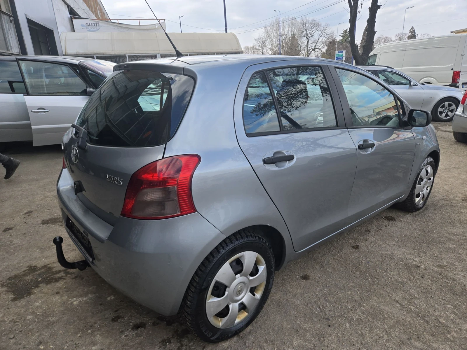 Toyota Yaris 1.4 D4D - изображение 3