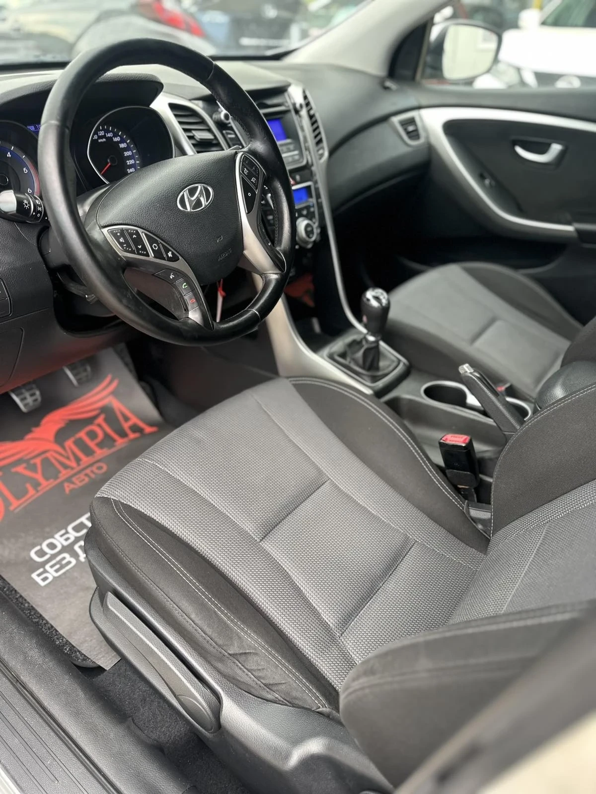 Hyundai I30 1.6 CRDI 128ps. СОБСТВЕН ЛИЗИНГ / БАРТЕР - изображение 6