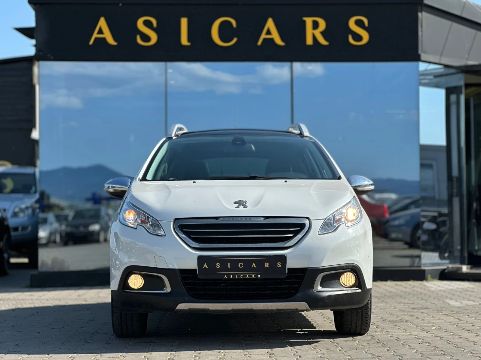 Peugeot 2008 / ALLURE / 1.2I / EURO 5 / TOP /  - изображение 8