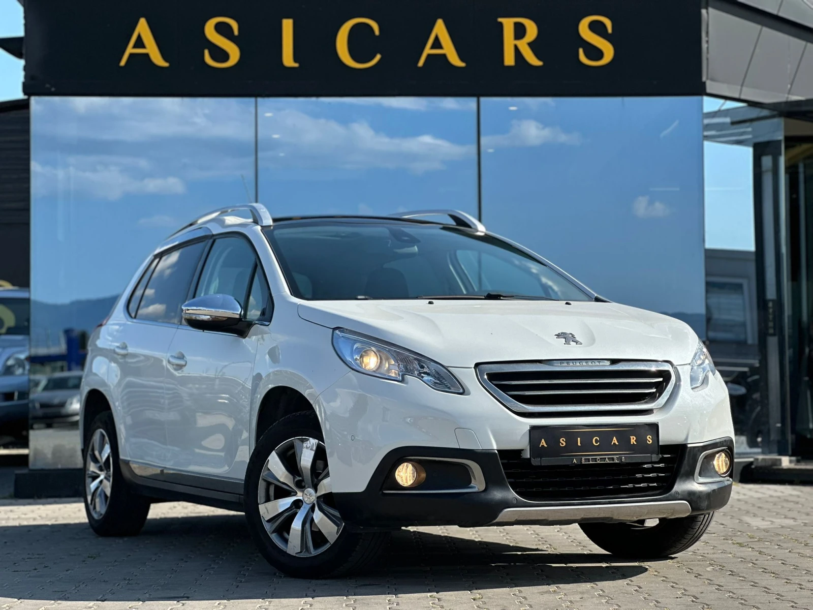 Peugeot 2008 / ALLURE / 1.2I / EURO 5 / TOP /  - изображение 7