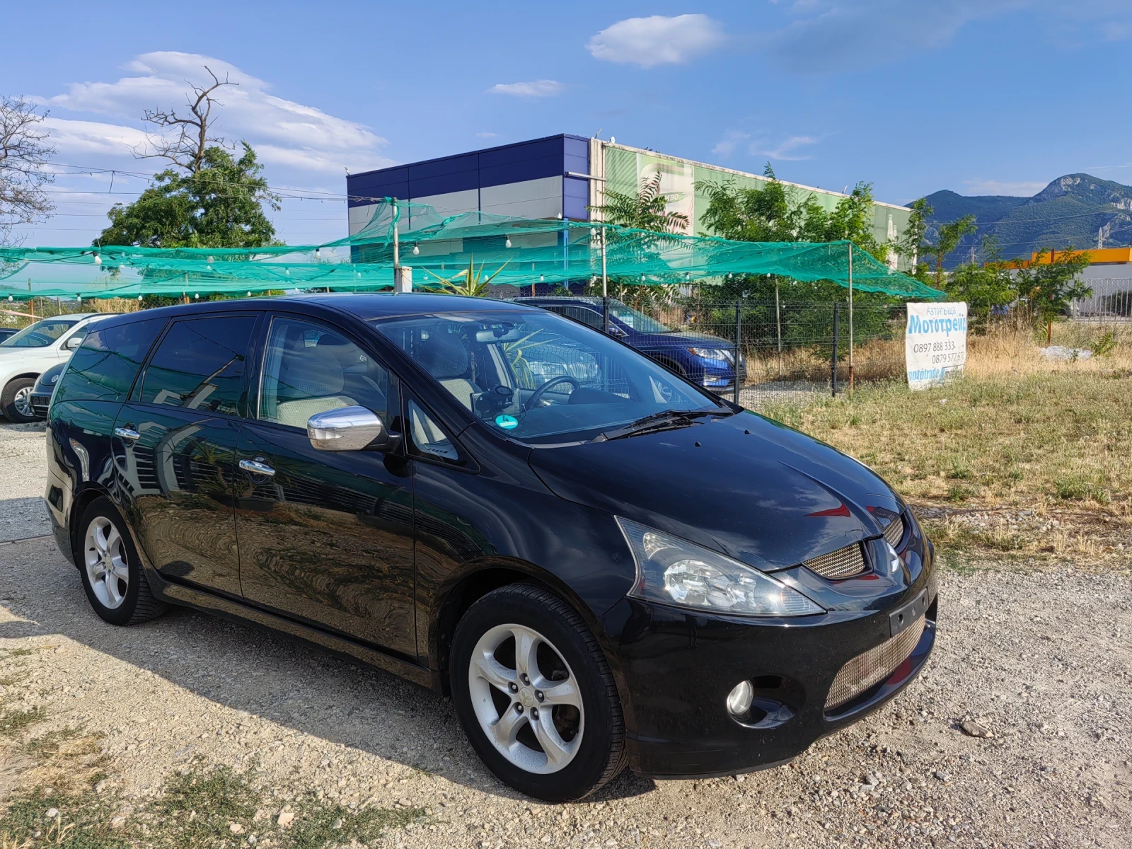 Mitsubishi Grandis 2.4i 160ps - изображение 3