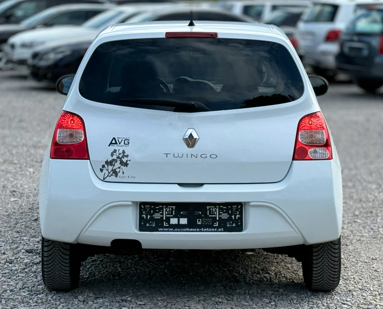 Renault Twingo 1.2i * Климатроник* * Night&Day*  - изображение 4