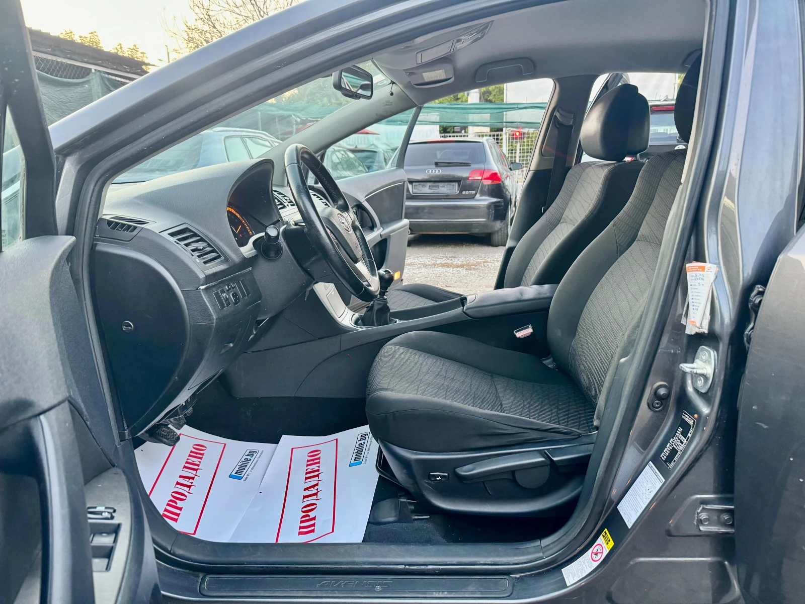 Toyota Avensis 2.2D4D 150HP 6 SKOROSTI KLIMA 2011G EURO 5  - изображение 9