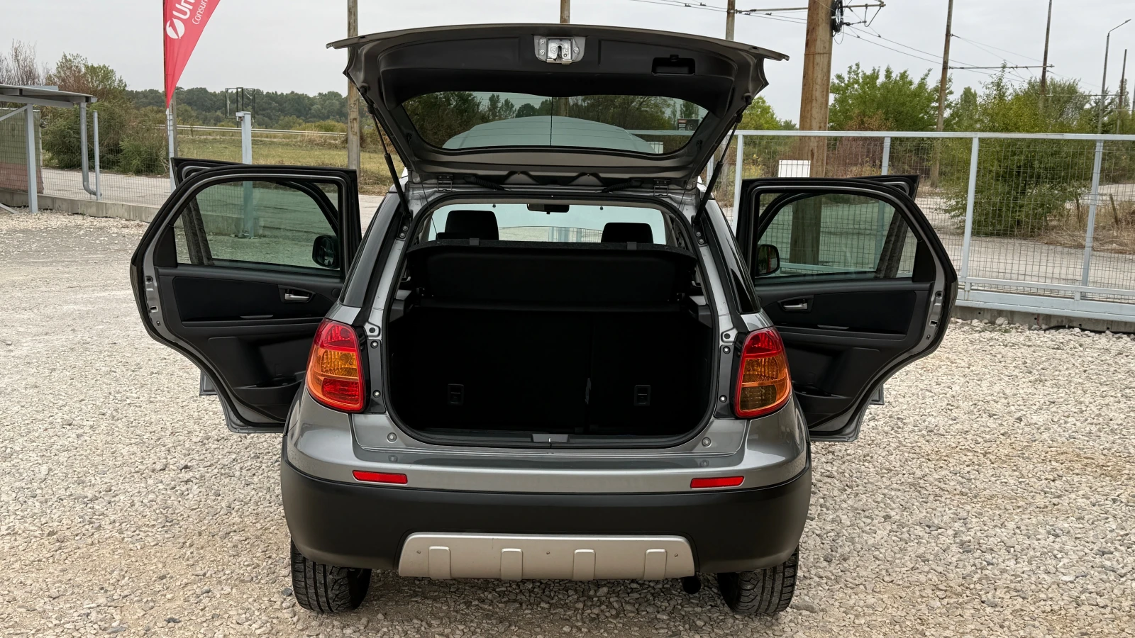 Fiat Sedici 1.9Multijet-120кс-4X4-6скорости-* ВНОС ОТ ИТАЛИЯ*  - изображение 9