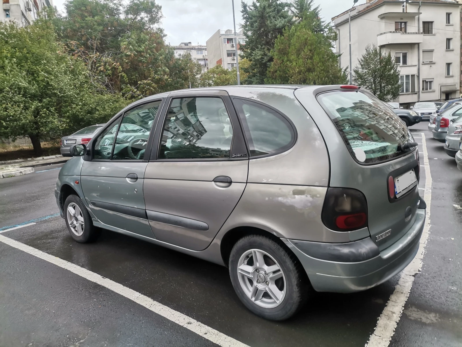 Renault Scenic | Mobile.bg   12