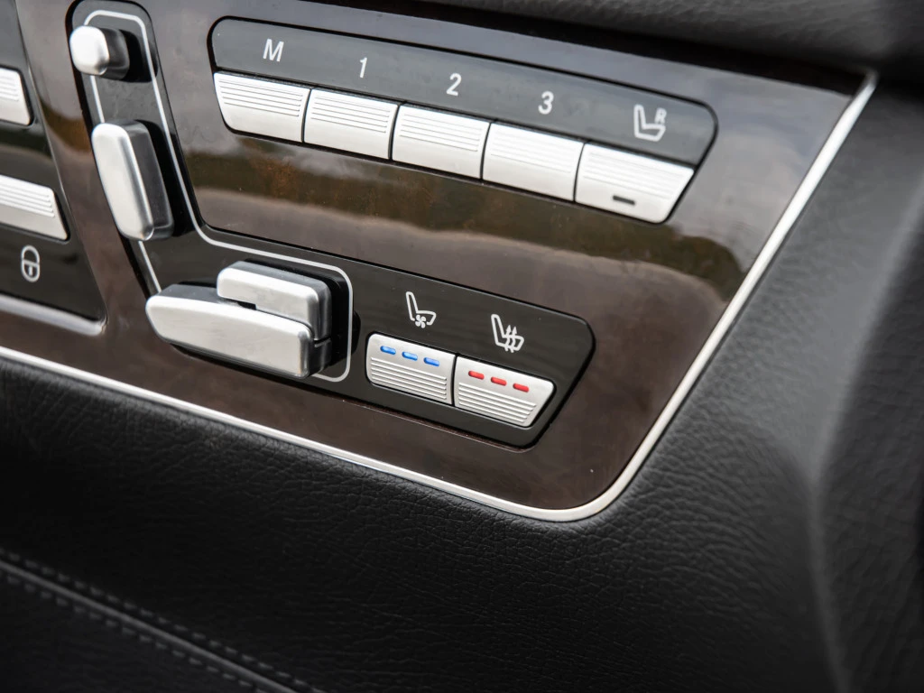 Mercedes-Benz CL 63 AMG Harman-Kardon / IWC / ОБДУХ МАСАЖ / FULLMAX  - изображение 7