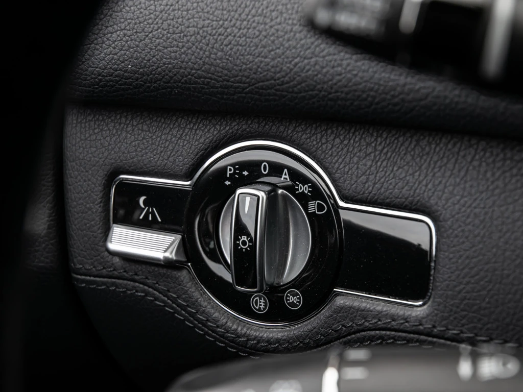 Mercedes-Benz CL 63 AMG Harman-Kardon / IWC / ОБДУХ МАСАЖ / FULLMAX  - изображение 9