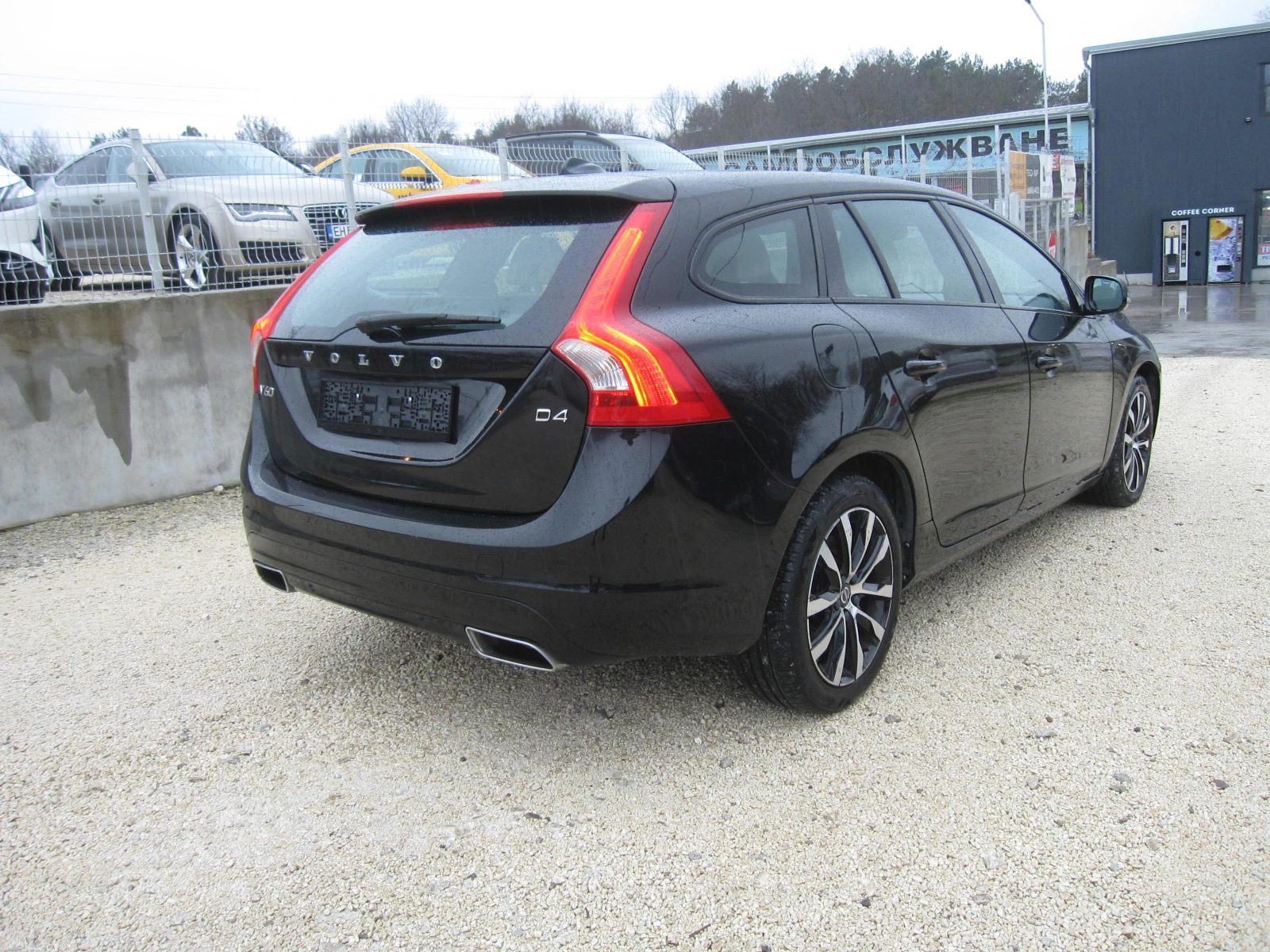 Volvo V60 Автомат, 2, 0-TDI, Navi, Кожа - изображение 4