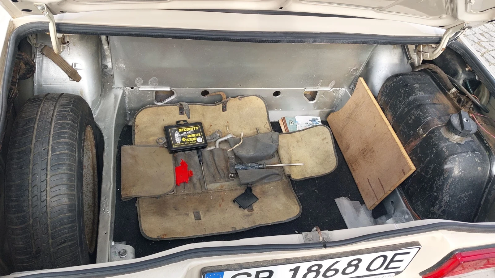 Lada 2105 Уникат за ценители, снимка 7 - Автомобили и джипове - 53802485