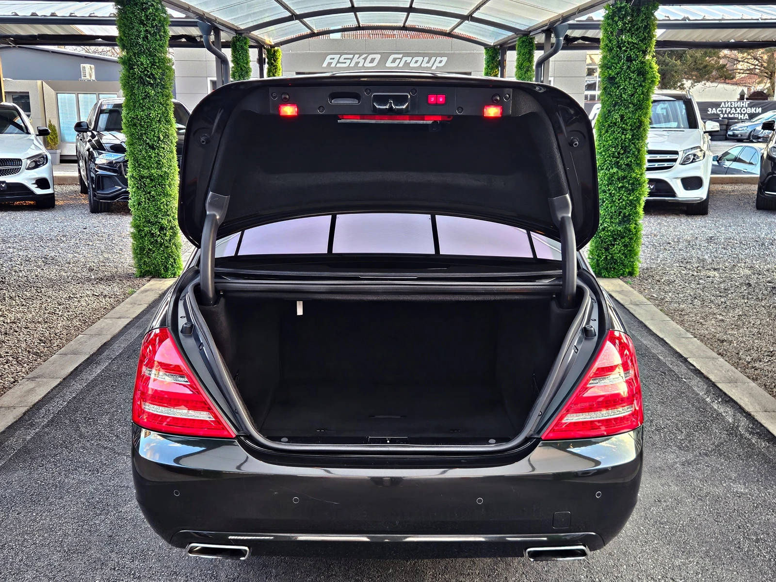 Mercedes-Benz S 500 AMG/4M/GERMANY/DISTR/МАСАЖ/HARMAN/CAMERA/ОБДУХ/LIZ, снимка 8 - Автомобили и джипове - 53743773