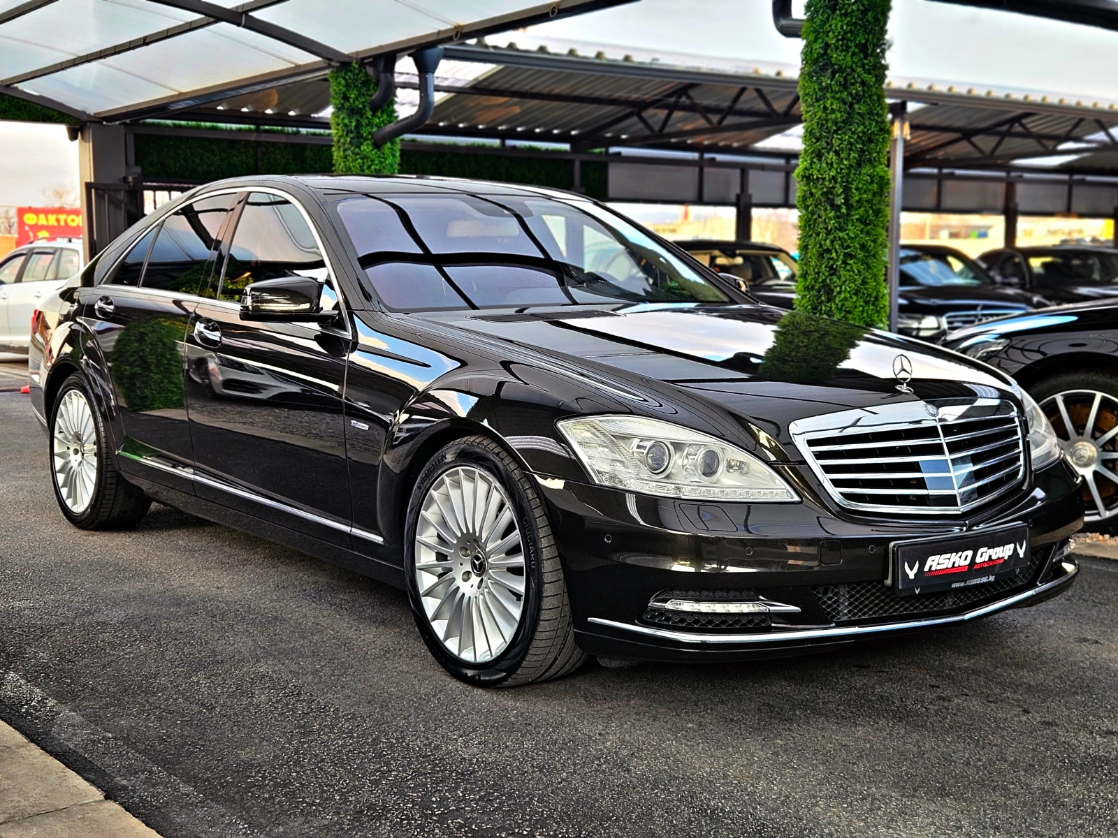 Mercedes-Benz S 500 AMG/4M/GERMANY/DISTR/МАСАЖ/HARMAN/CAMERA/ОБДУХ/LIZ, снимка 3 - Автомобили и джипове - 53743773
