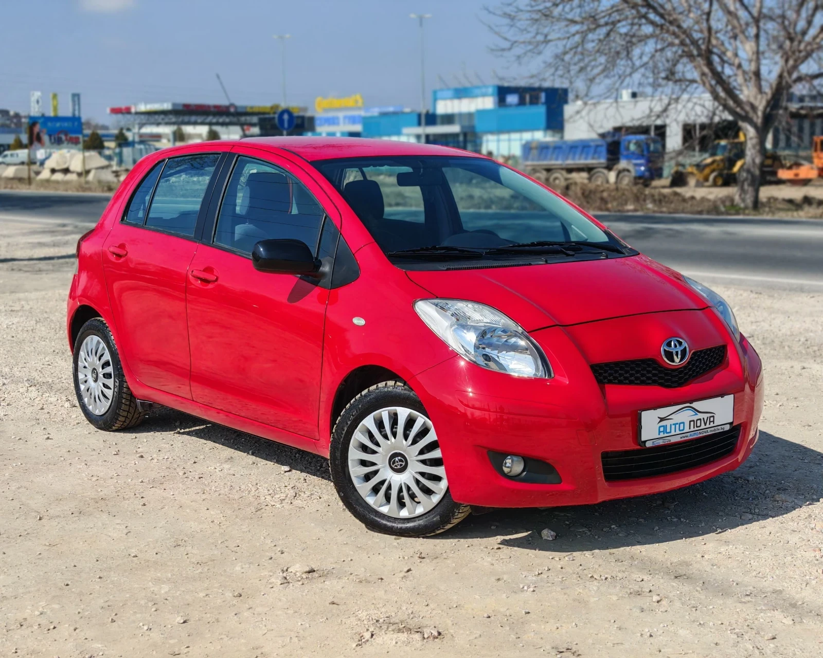 Toyota Yaris 1.3 101 К.С. БЕНЗИН!61 000 КМ!БЕЗ АНАЛОГ! 