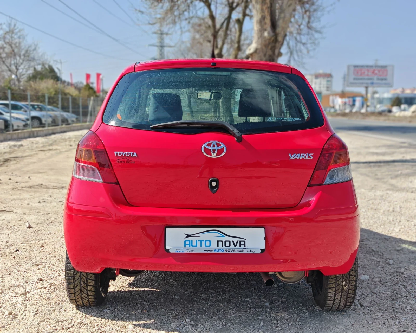 Toyota Yaris 1.3 101 К.С. БЕНЗИН!61 000 КМ!БЕЗ АНАЛОГ! , снимка 6 - Автомобили и джипове - 53830630