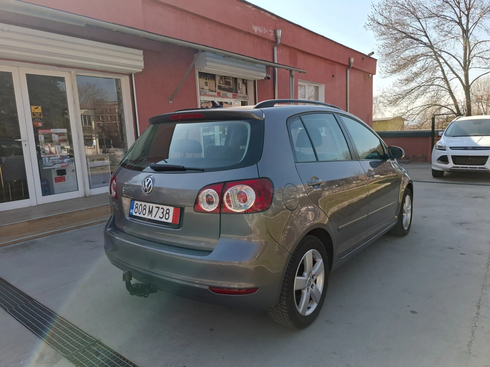 VW Golf Plus 1.6 Diesel / 105кс / Нов внос / Мултимедия , снимка 5 - Автомобили и джипове - 53858336