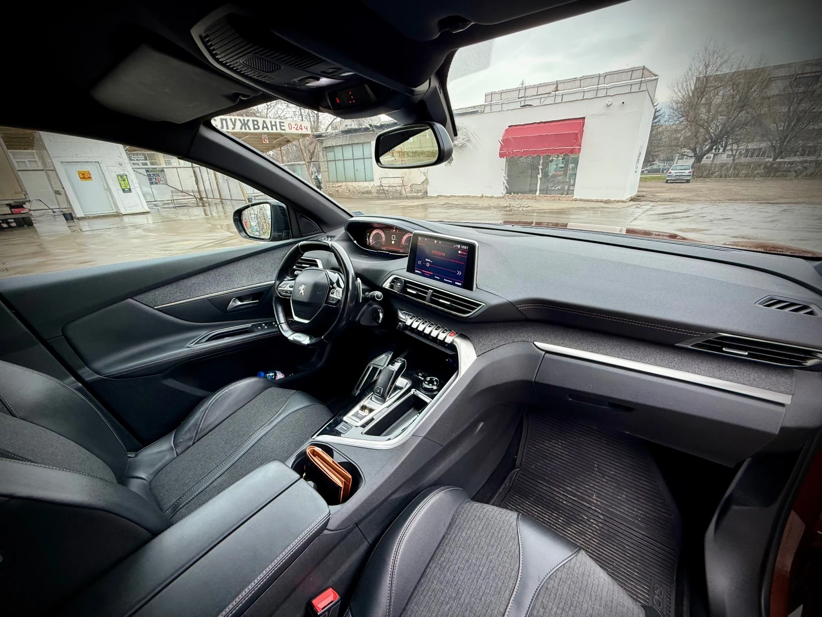 Peugeot 3008 GT, снимка 14 - Автомобили и джипове - 54036910