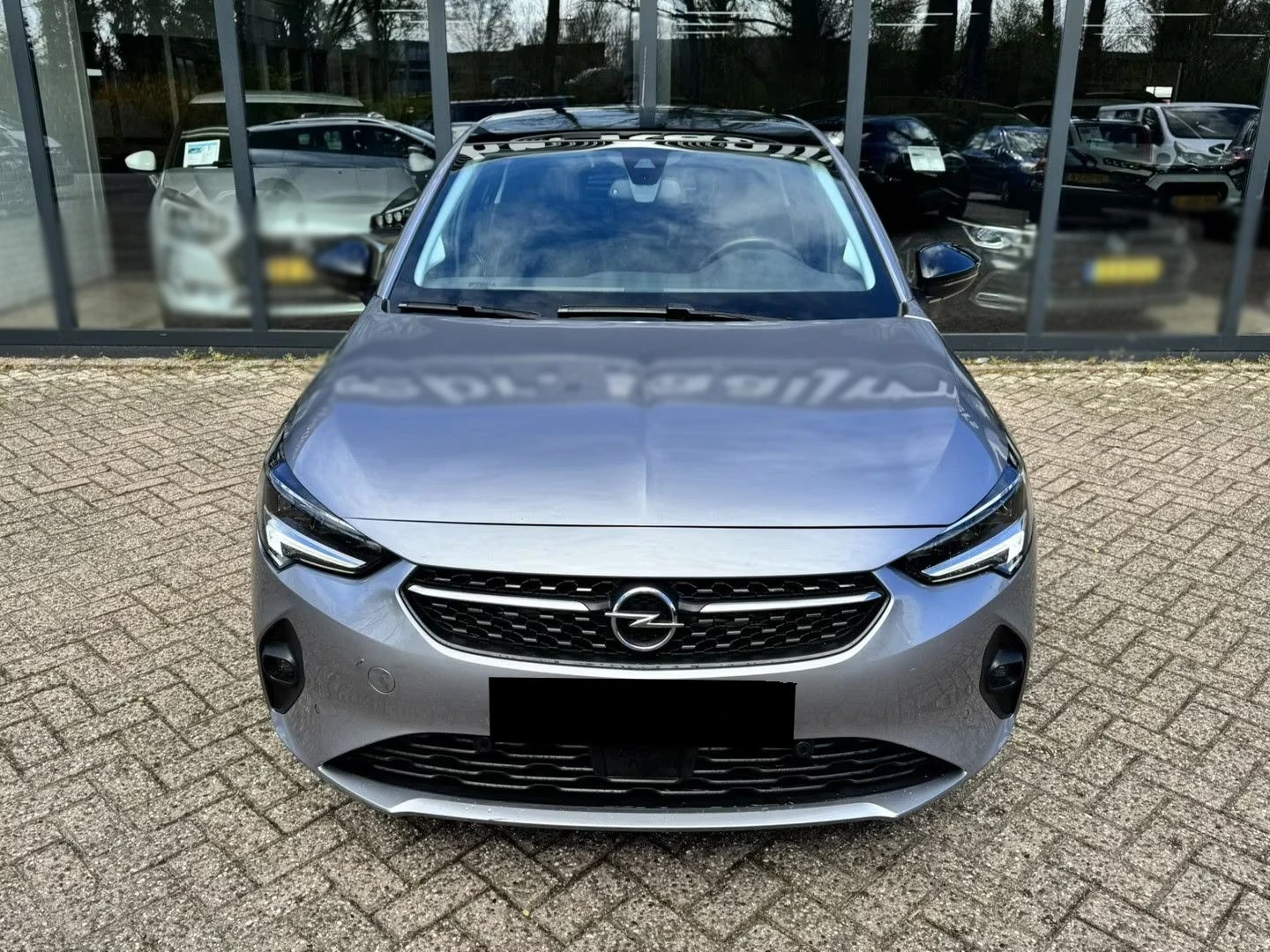 Opel Corsa ELECTRIC/ELEGANCE/50KWH/PANO/CAM/136HP, снимка 2 - Автомобили и джипове - 54148826