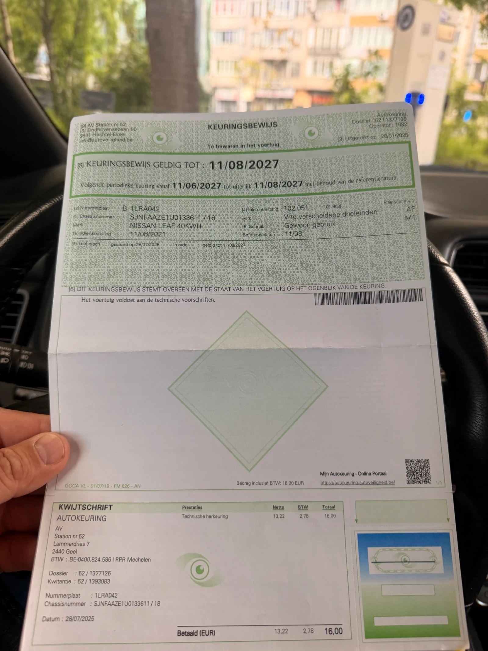 Nissan Leaf , снимка 13 - Автомобили и джипове - 54554252