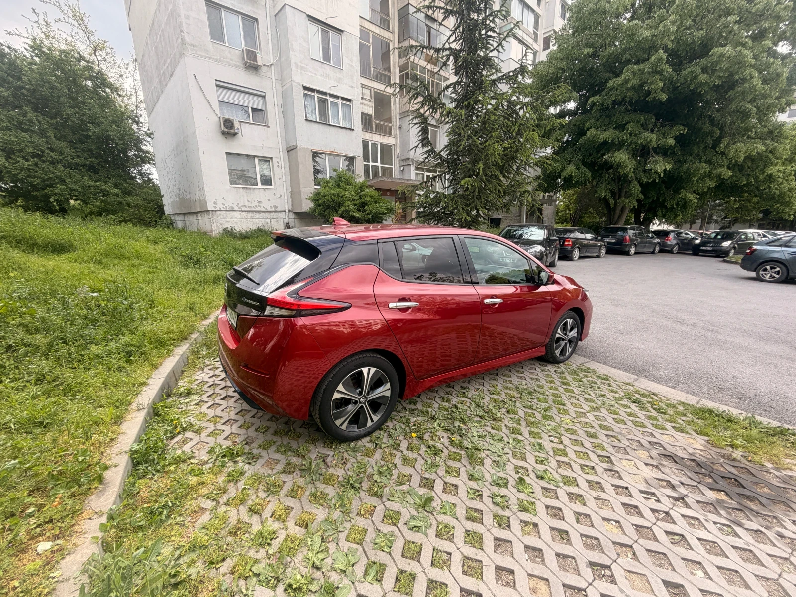 Nissan Leaf , снимка 6 - Автомобили и джипове - 54554252