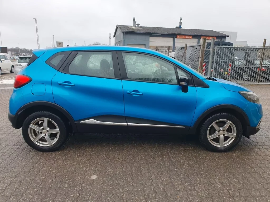 Renault Captur 1.5Dci Aut. Experience 90ps DK, снимка 5 - Автомобили и джипове - 54700672