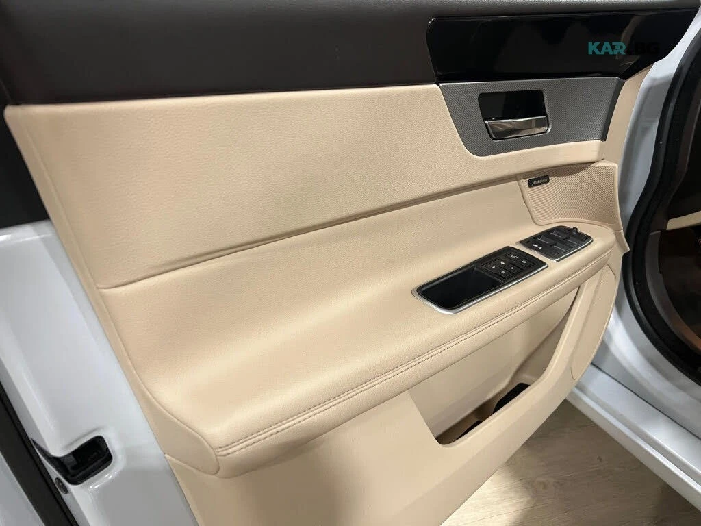 Jaguar Xf Prestige* АвтоКредит* (ЦЕНА ДО БГ)* , снимка 11 - Автомобили и джипове - 54715444
