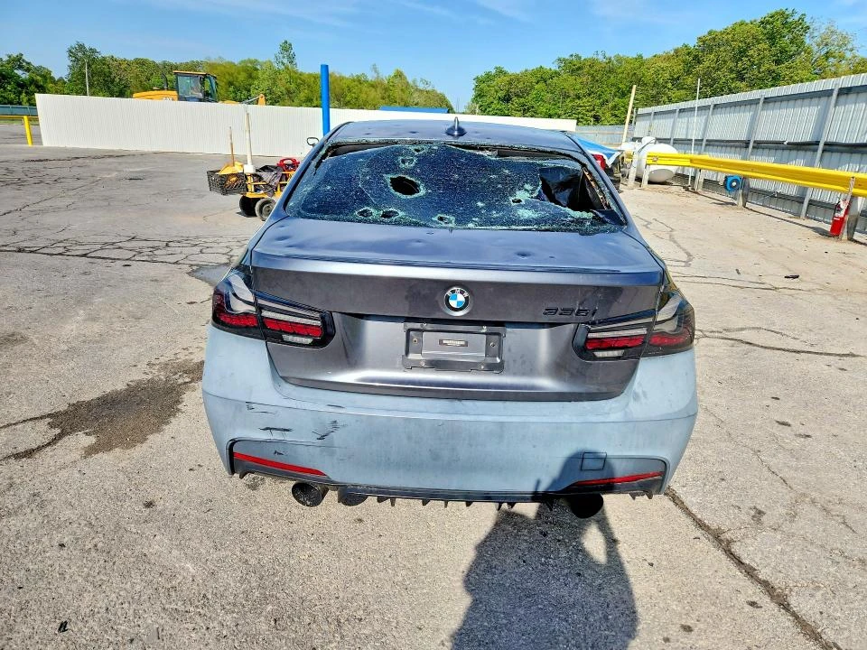 BMW 335 M PACK| HUD| ШИБИДАХ| KEYLESS, снимка 5 - Автомобили и джипове - 54867499