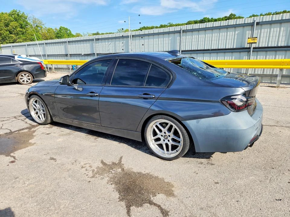 BMW 335 M PACK| HUD| ШИБИДАХ| KEYLESS, снимка 4 - Автомобили и джипове - 54867499