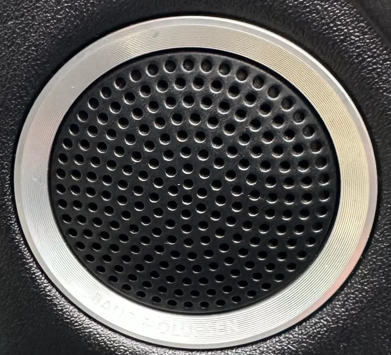 Audi A4 Allroad Bang&Olufsen* ЛИЗИНГ/БАРТЕР, снимка 16 - Автомобили и джипове - 55182114