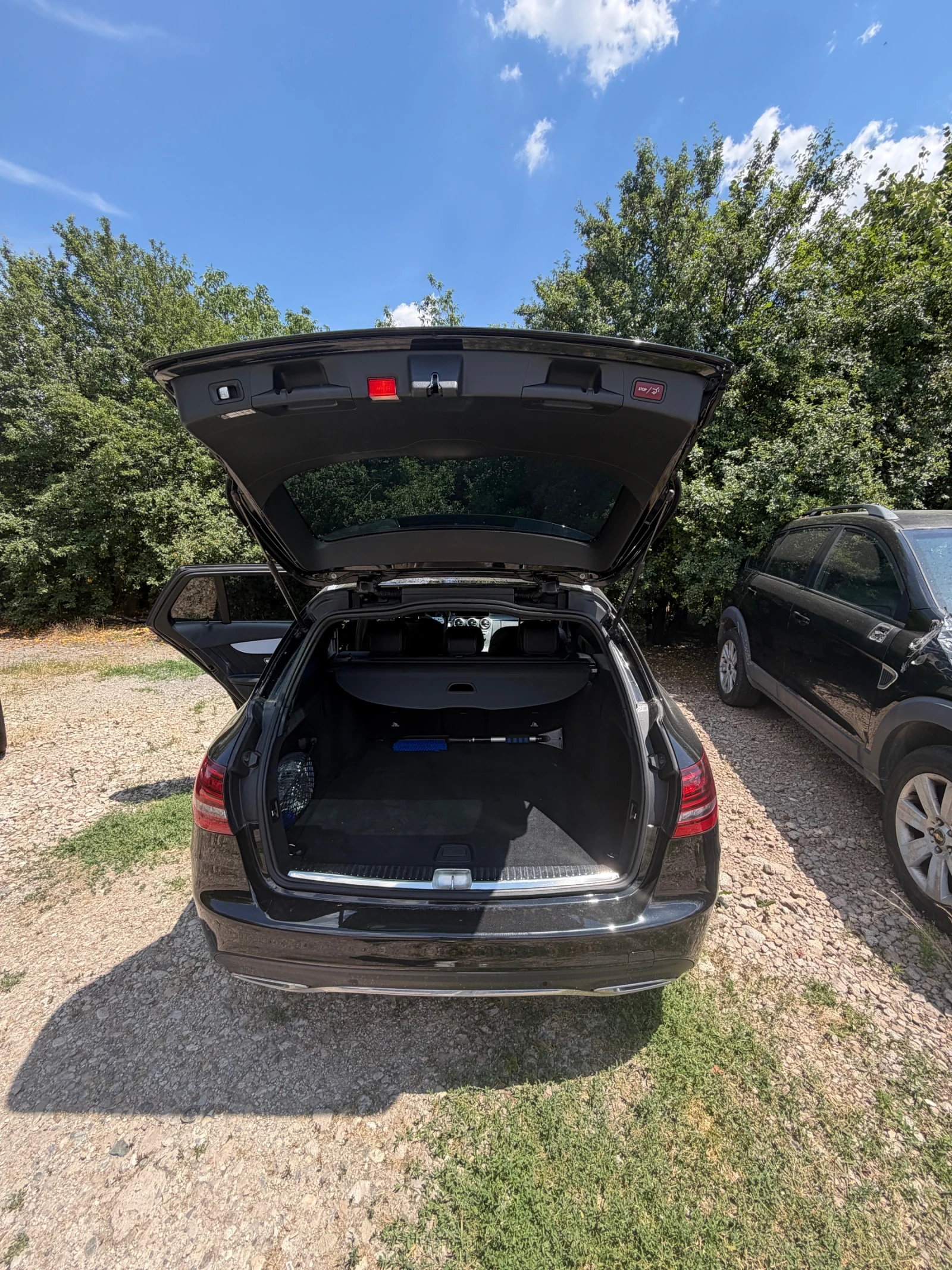 Mercedes-Benz C 220 AMG-Line - Face lift , снимка 8 - Автомобили и джипове - 55200833