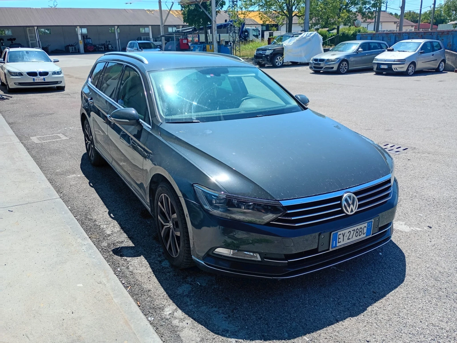 VW Passat FACE* LED* NAVI* КОЖА* ПОДГРЕВ* 2.0TDI 150hp* 2015