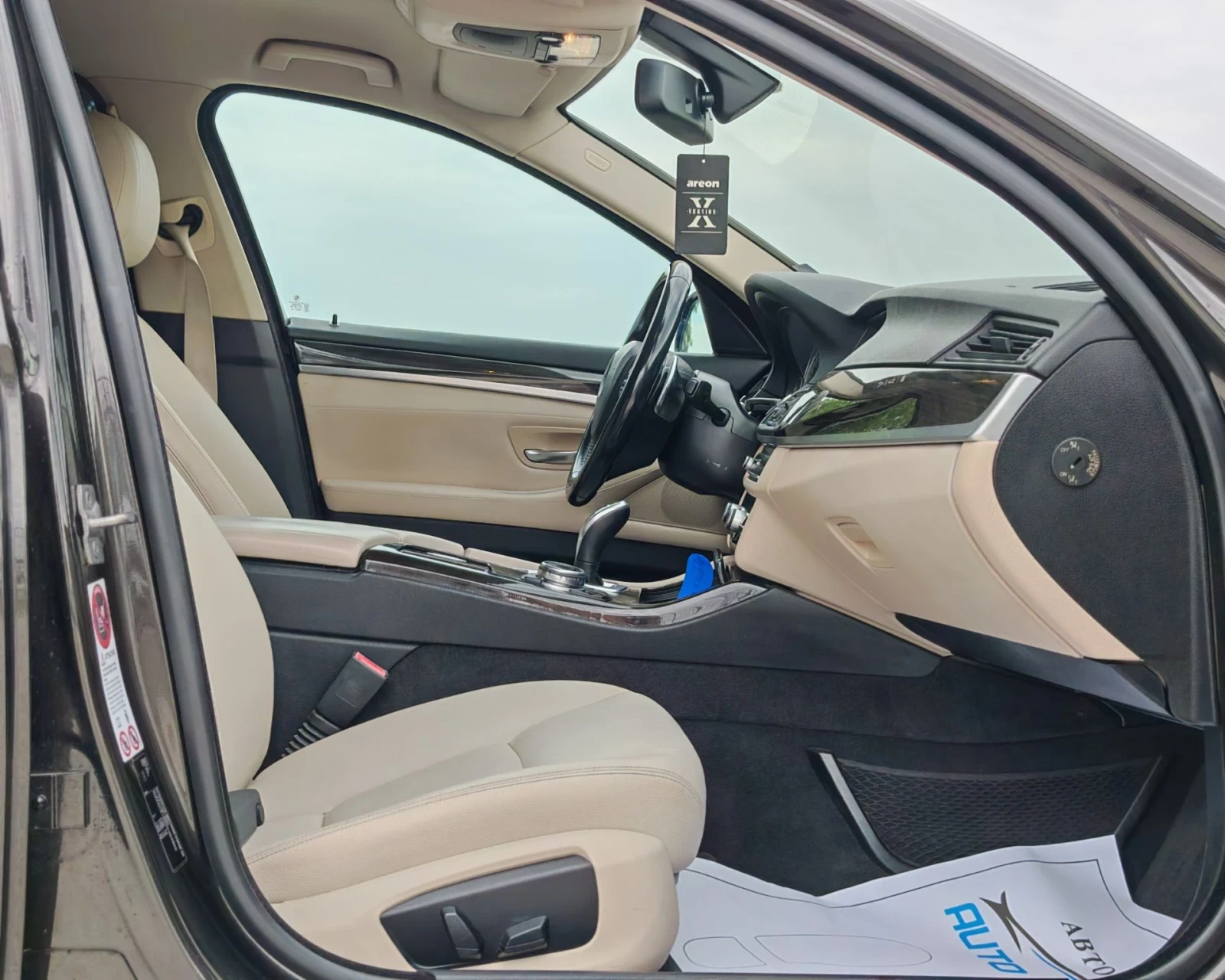 BMW 525 2.0 218 К.С. СЕДАН!4Х4!FACELIFT LUXURY! БЕЗ АНАЛОГ, снимка 10 - Автомобили и джипове - 55875757