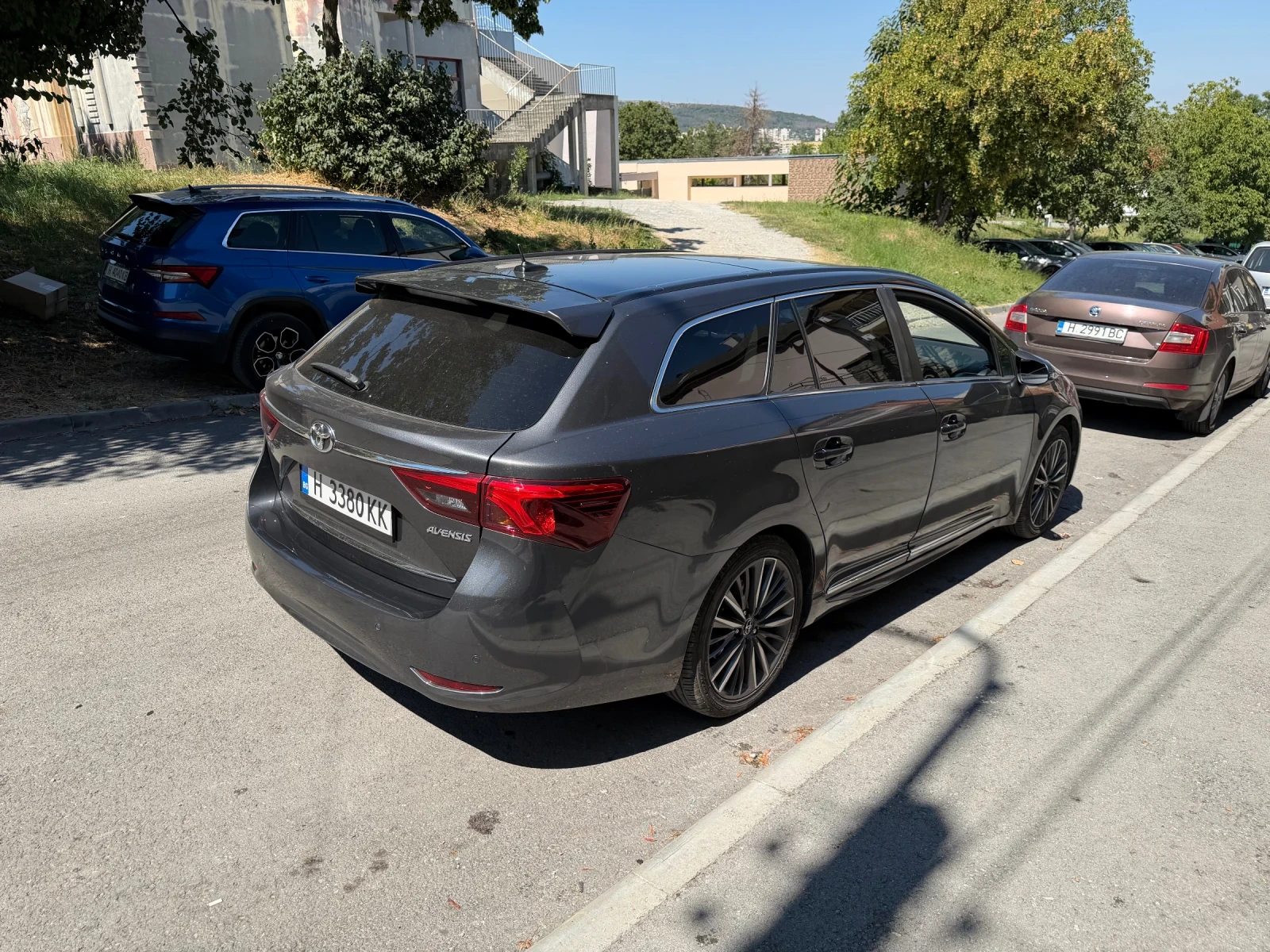 Toyota Avensis 2.0i 152hp SPORT, снимка 3 - Автомобили и джипове - 55951458