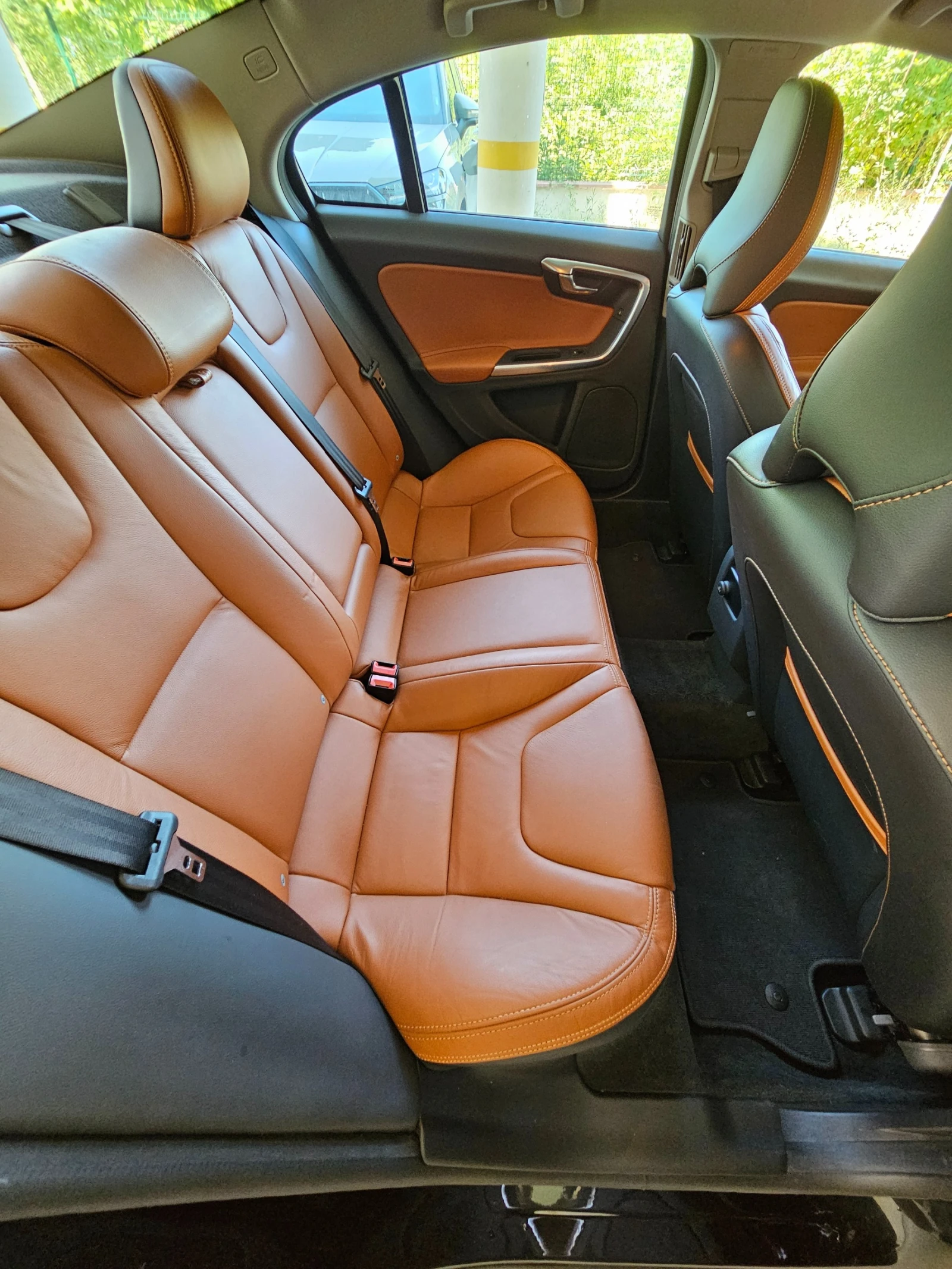 Volvo S60, снимка 13 - Автомобили и джипове - 56326332