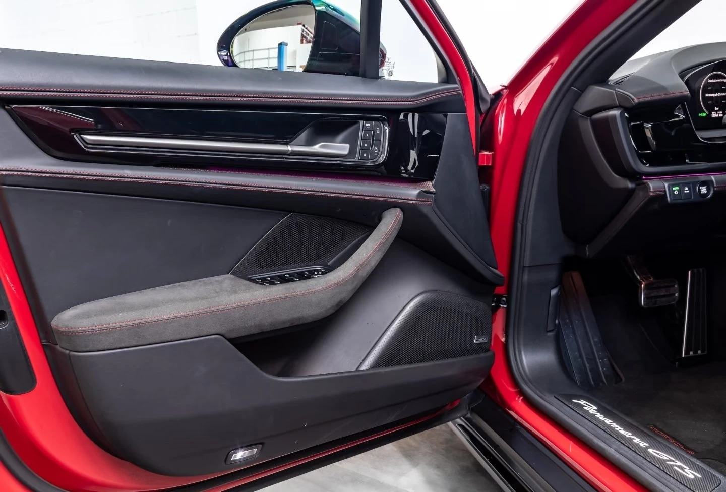 Porsche Panamera GTS / SPORT CHRONO / CARBON / MATRIX / HUD / BOSE/ | Mobile.bg � ����������� 6
