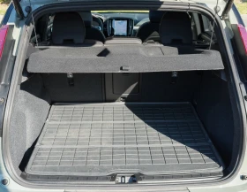 Volvo XC40 Recharge 82kwh, снимка 11