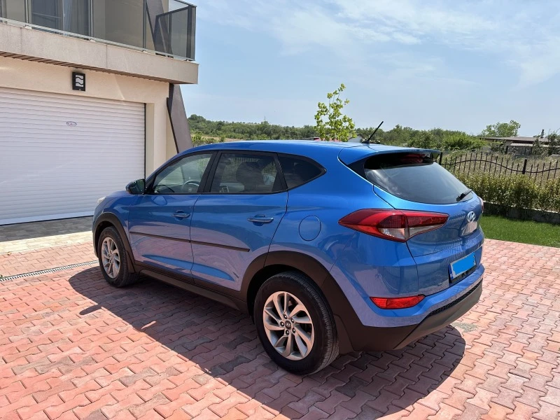 Hyundai Tucson, снимка 8 - Автомобили и джипове - 46550641