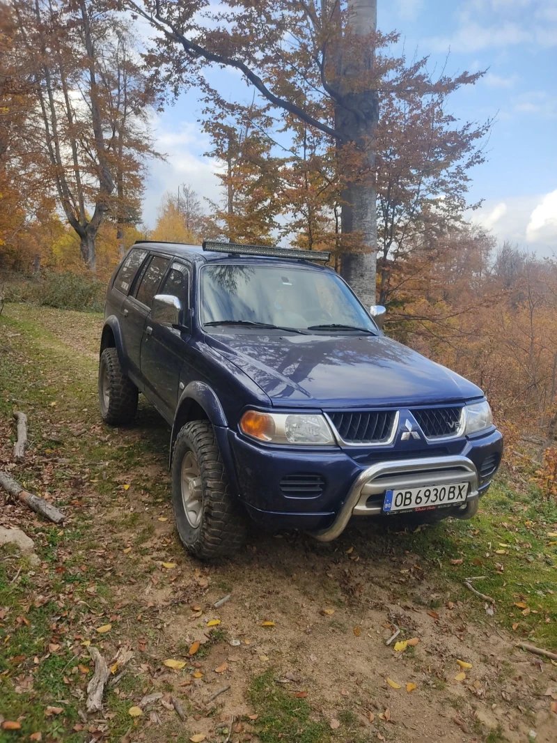 Mitsubishi Pajero sport, снимка 4 - Автомобили и джипове - 48289700