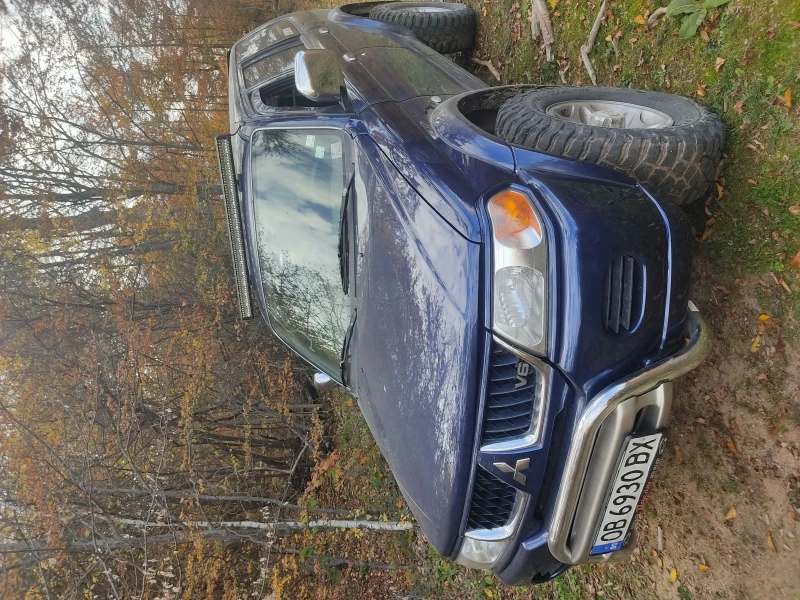 Mitsubishi Pajero sport, снимка 6 - Автомобили и джипове - 48289700