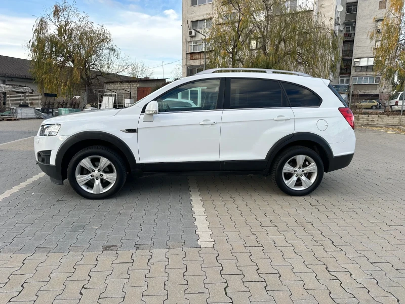 Chevrolet Captiva 2.2 /184 kc 7 местен, снимка 7 - Автомобили и джипове - 48303579