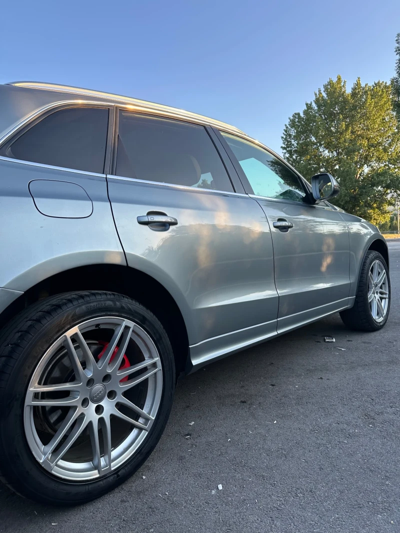 Audi Q5 3000 Quattro , снимка 5 - Автомобили и джипове - 49547461