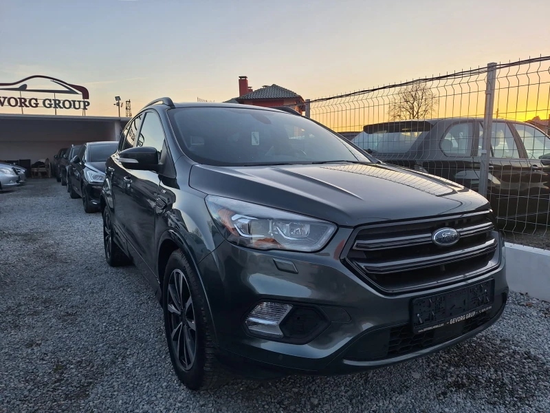 Ford Kuga 2.0 TDCI ST-LINE, снимка 3 - Автомобили и джипове - 52542087