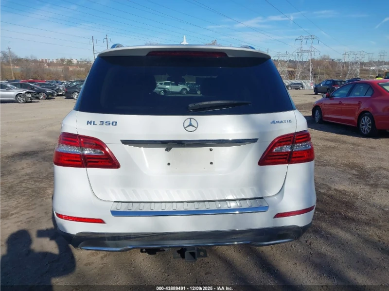 Mercedes-Benz ML 350 Подгрев* Камера* Панорама* М.ТОЧКА, снимка 6 - Автомобили и джипове - 52859212