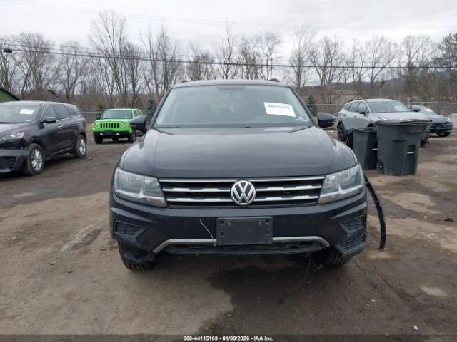 VW Tiguan 2.0T S - изображение 2
