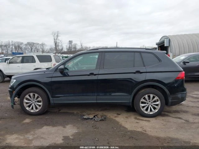 VW Tiguan 2.0T S - изображение 4